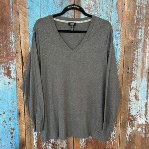 Jones New York Gray V-Neck Long Sleeve Shirt